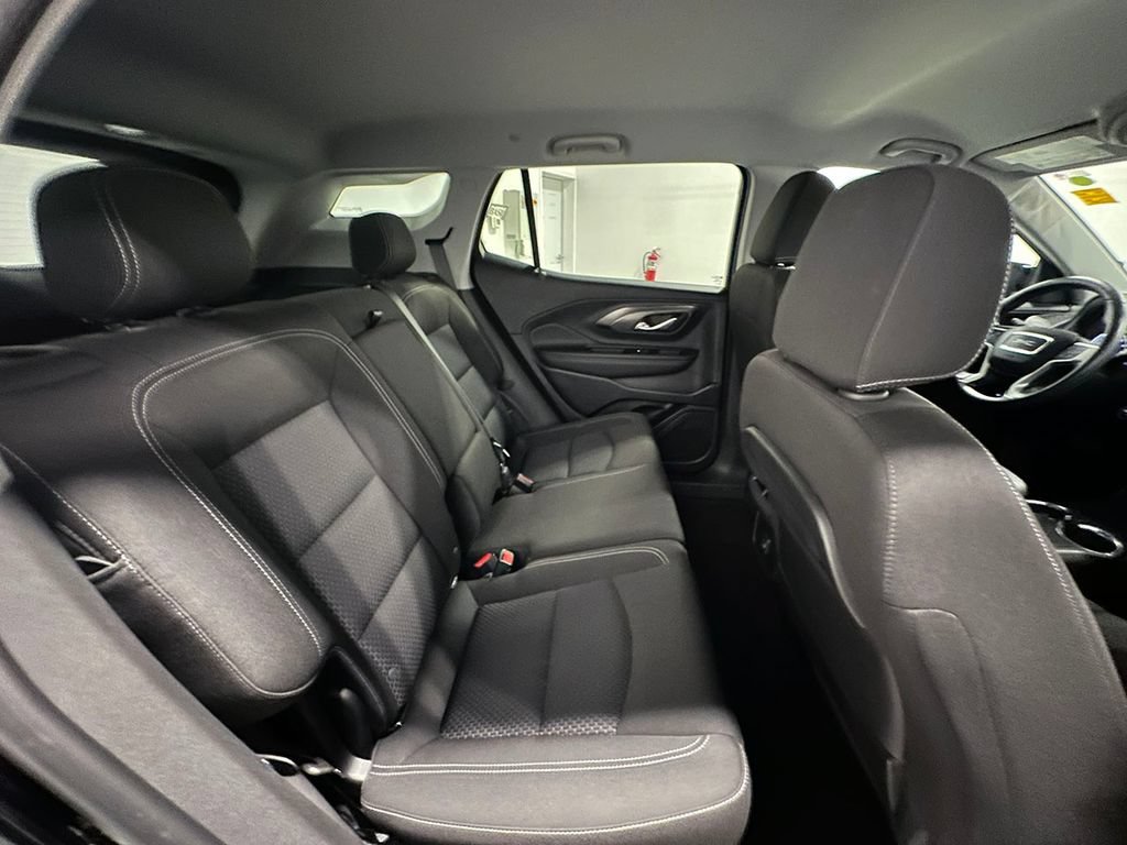 Used 2023 Ebony Twilight Metallic GMC SLE image 22