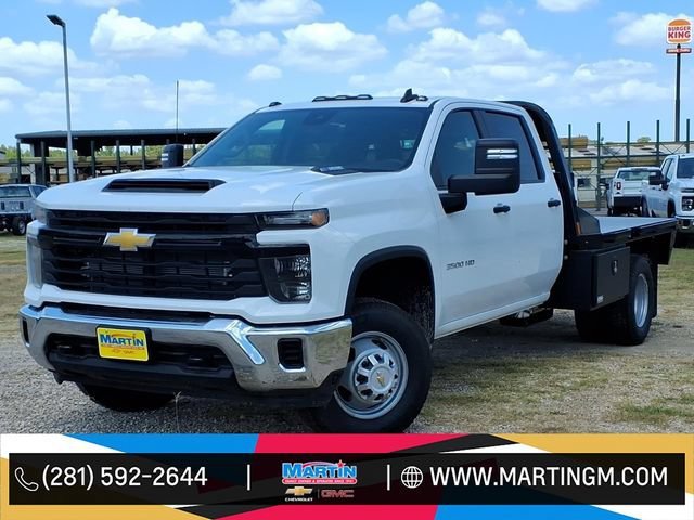 New 2026 Chevrolet Silverado 3500 HD Chassis Cab Work Truck Four Wheel Drive Crew Cab