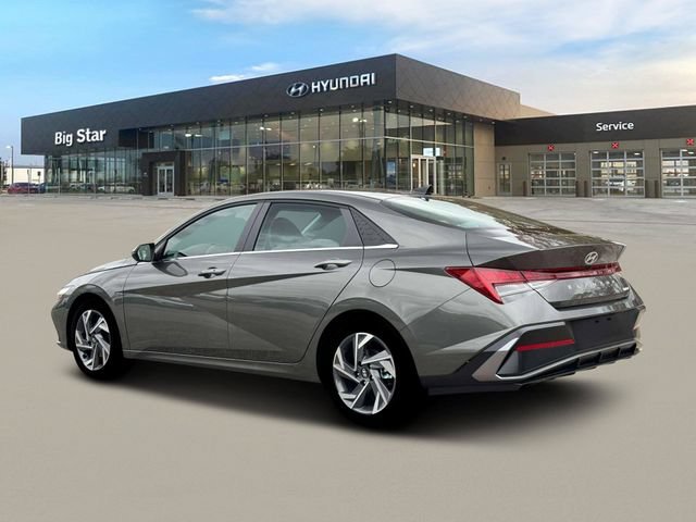 2026 Hyundai Elantra Limited - Photo 4