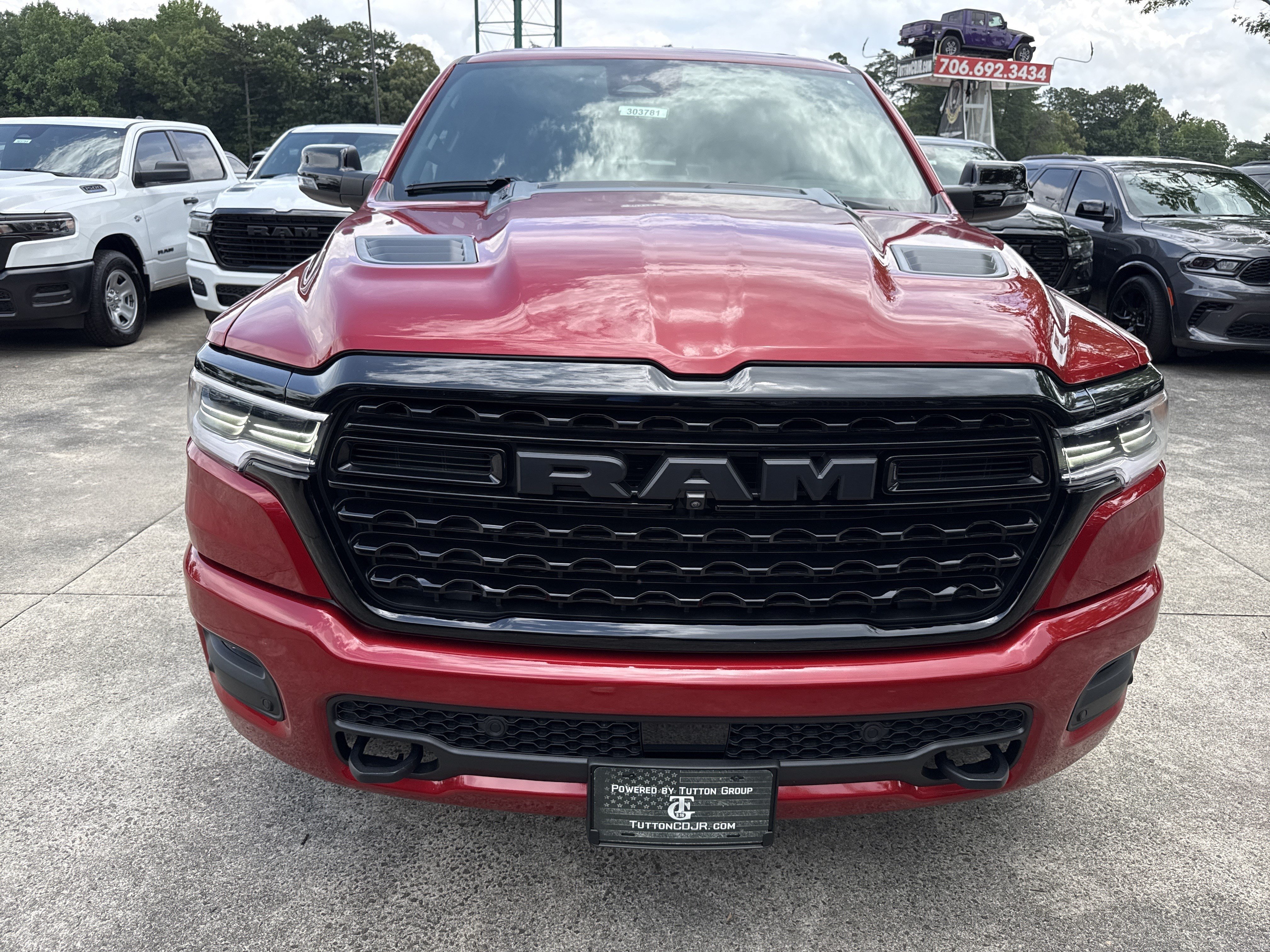 New 2026 Molten Red Pearl-Coat Exterior Paint RAM Limited image 2