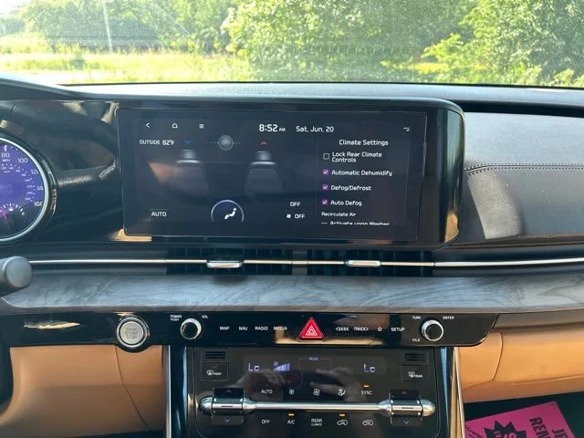 Used 2024  Kia EX image 16