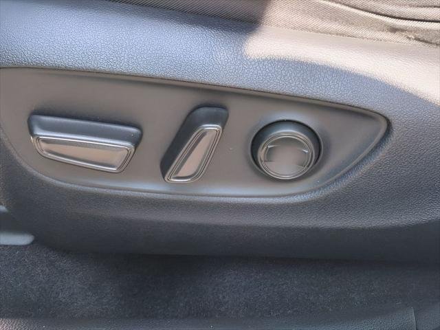 Certified Used 2023 ICE CAP Toyota  image 19