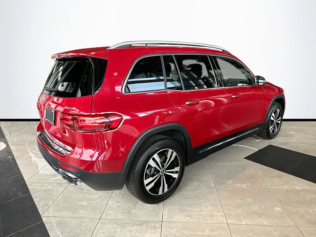 New 2026 MANUFAKTUR Patagonia Red Metallic Mercedes-Benz GLB 250 image 32