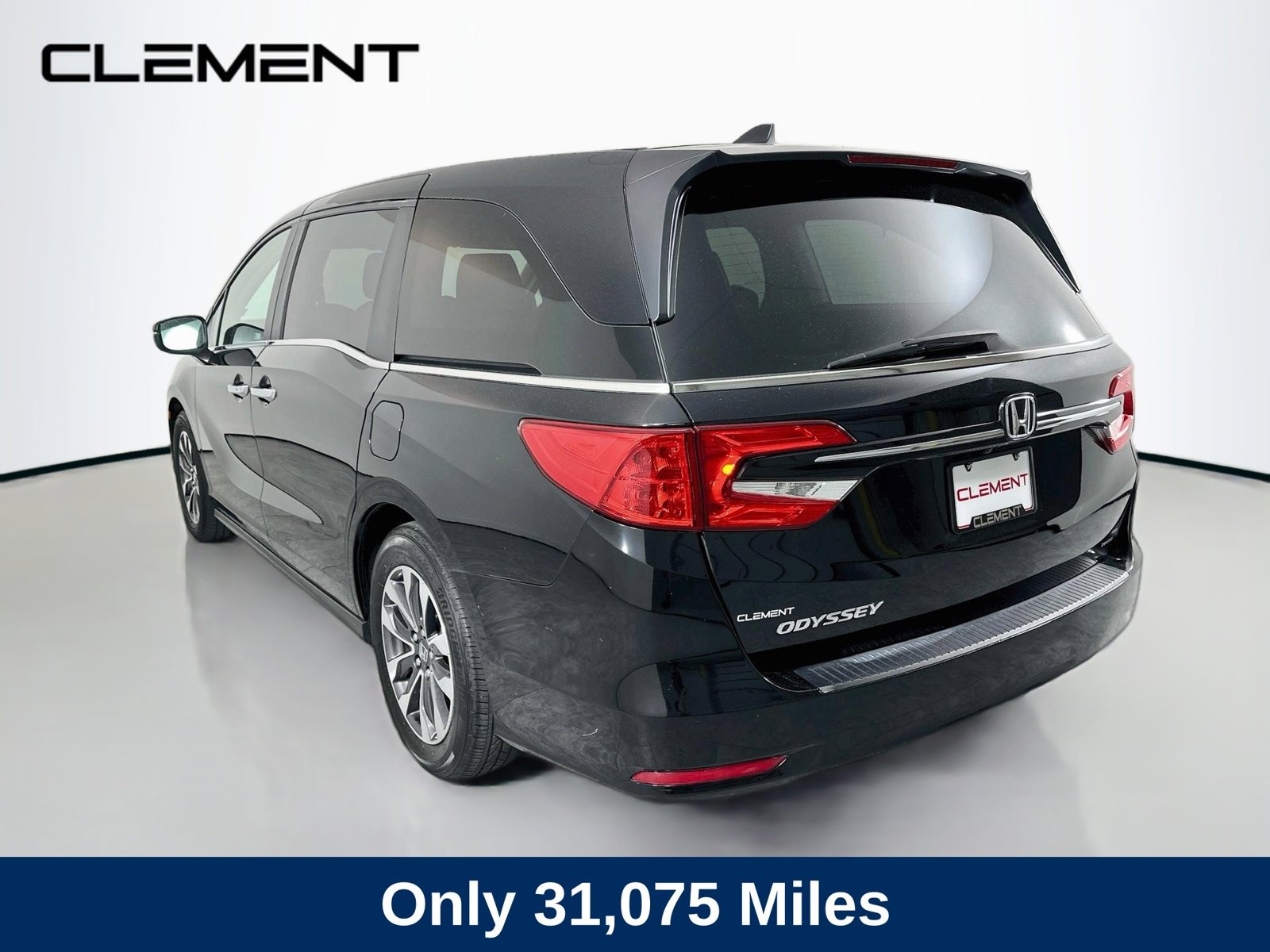 2024 Honda Odyssey EX-L - Photo 8