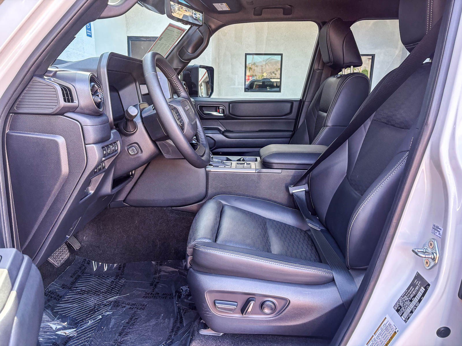 Certified Used 2025 Wind Chill Pearl Toyota 1958 image 19