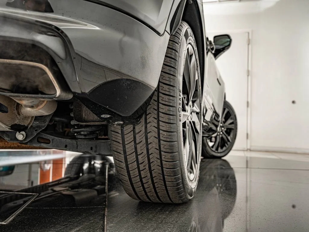 Used 2019 Black Chevrolet RS image 42