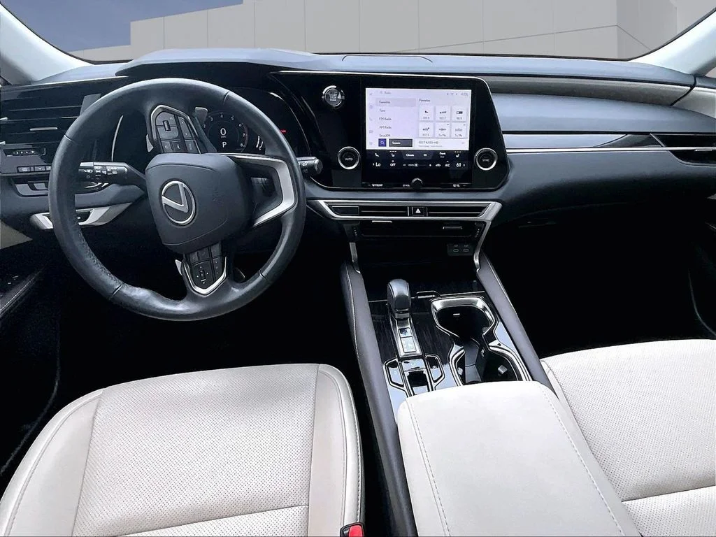 Used 2024 Silver Lexus 350 image 14