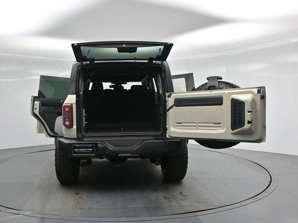 New 2026 Desert Sand Ford Outer Banks image 30