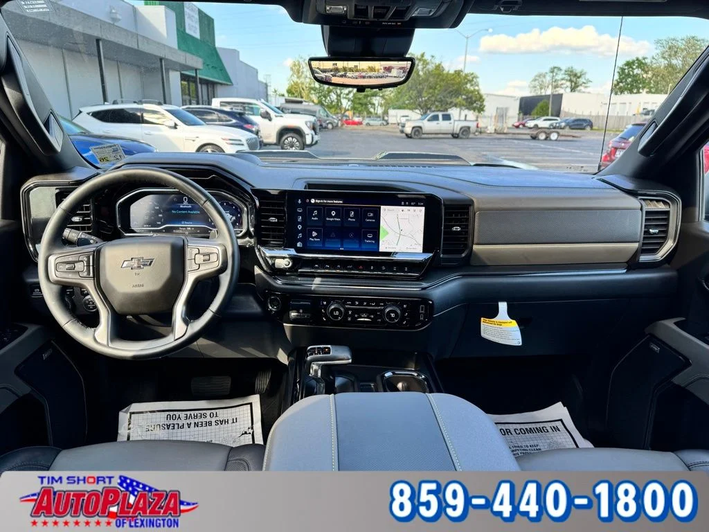 Used 2025 Black Chevrolet ZR2 image 39