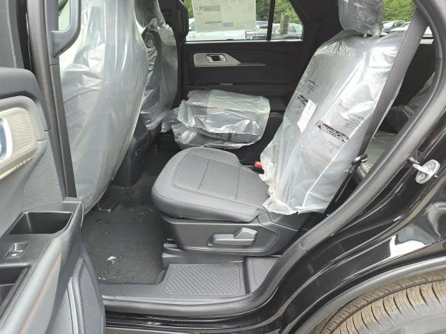 New 2027 Agate Black Metallic Ford Active image 34