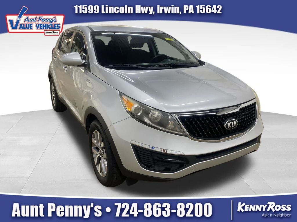 Used 2016 Silver Kia LX image 1