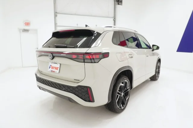 New 2026 Sandstone Volkswagen SEL R-Line Turbo image 5
