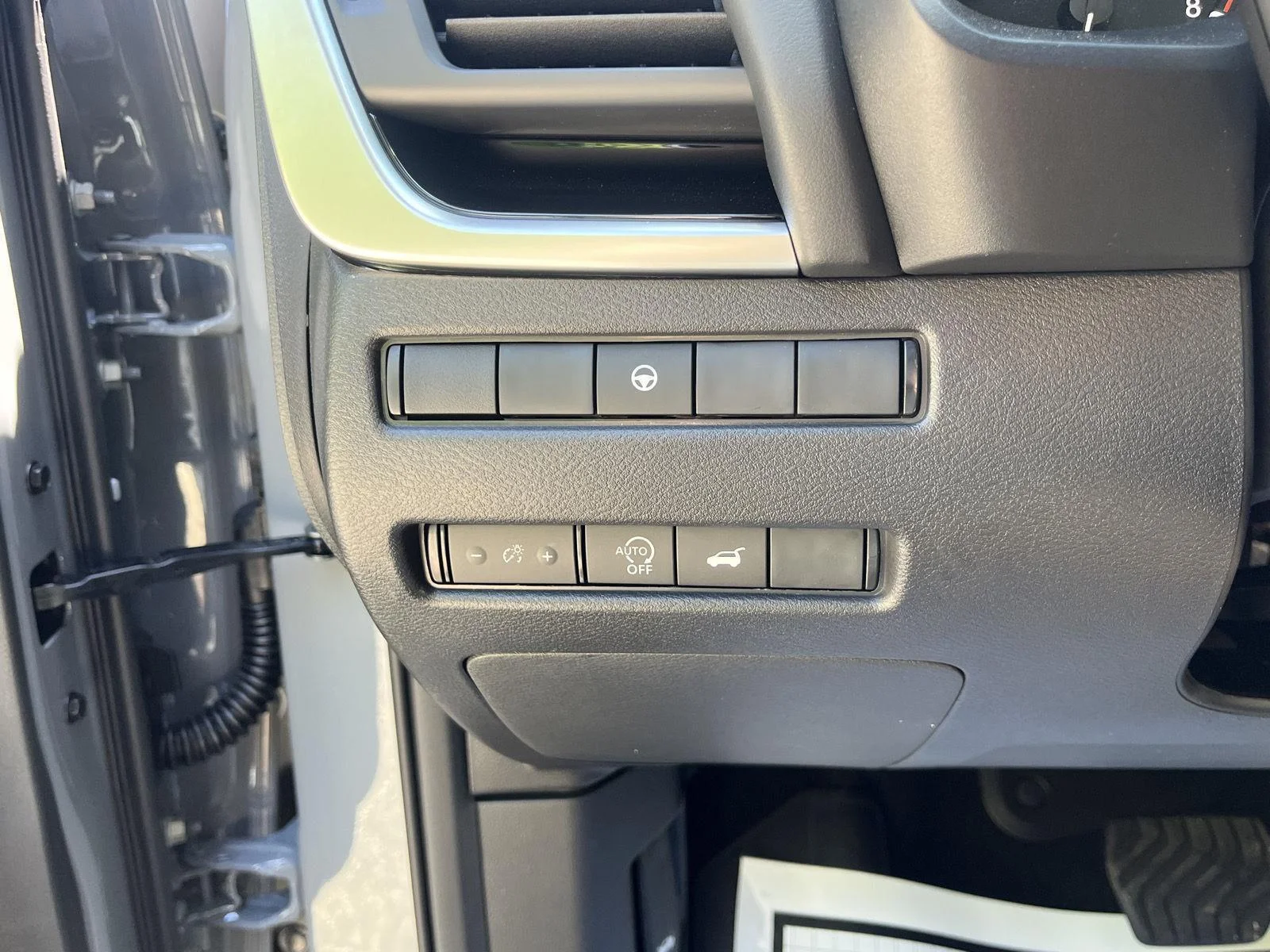 New 2026 Boulder Gray Pearl Nissan Rock Creek® image 30