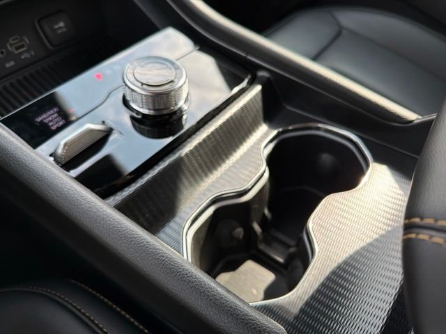 New 2026 Diamond Black Crystal Pearl-Coat Exterior Paint Jeep  image 20