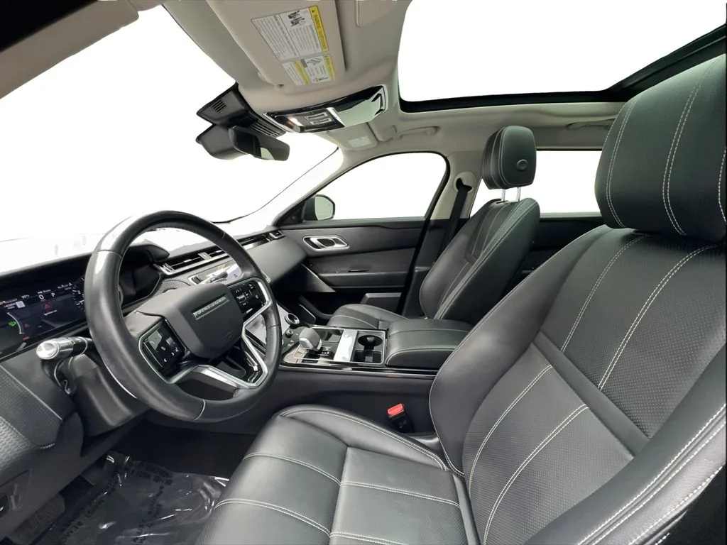 Used 2021 Black Land Rover S image 19