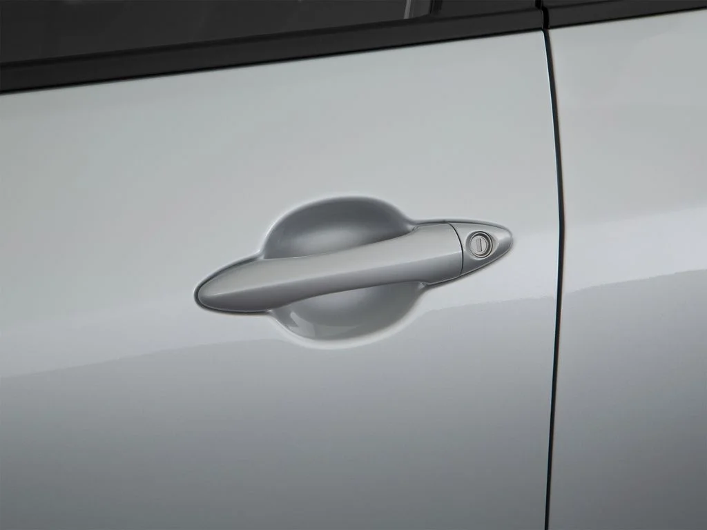 Used 2017 Silver Kia LX image 47