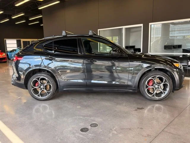 Used 2022 Black Alfa Romeo Veloce image 6