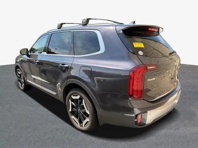 Used 2025 Gray Kia S image 4
