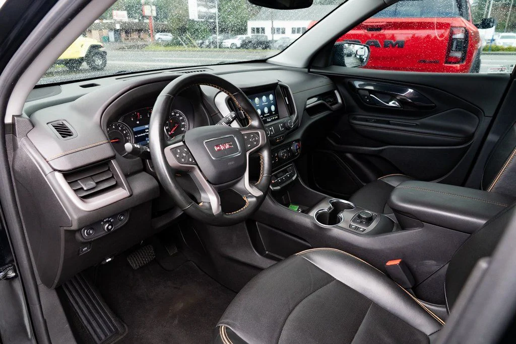 Used 2023 Black GMC AT4 image 18