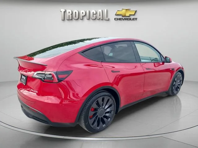 Used 2022 Red Tesla Performance image 5