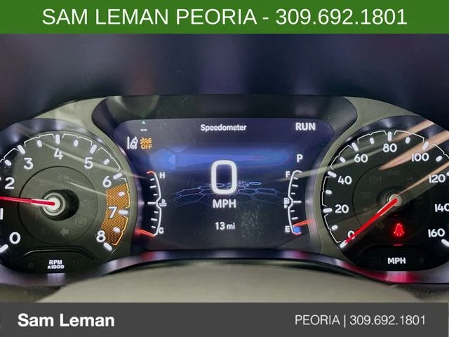 New 2026 White Jeep Latitude image 12