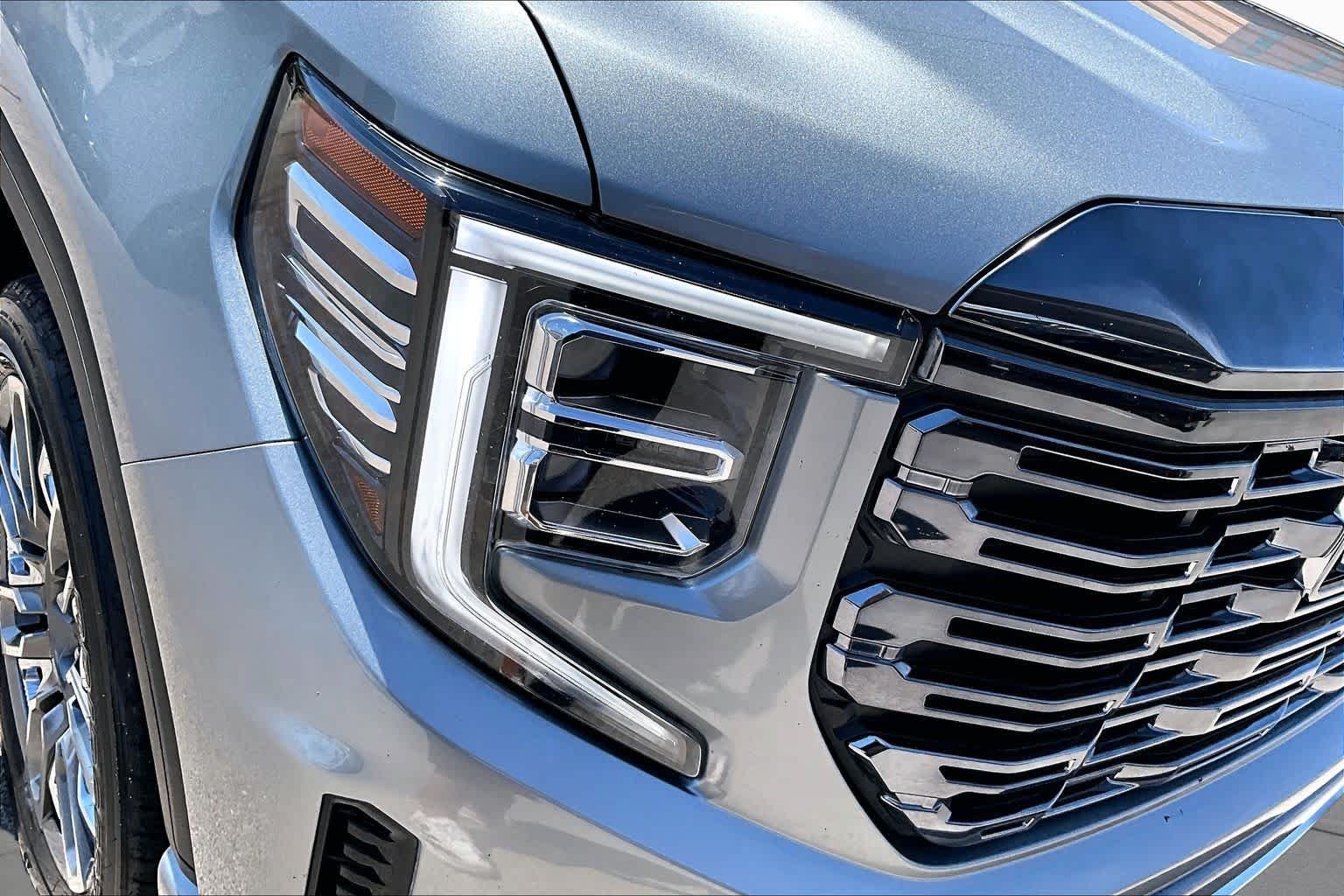 Used 2024 Sterling Metallic GMC Denali Ultimate image 27
