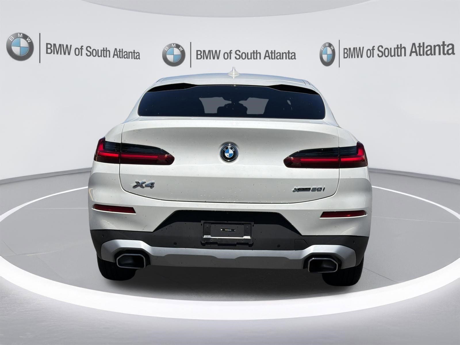 Used 2025 Mineral White Metallic BMW xDrive30i image 26