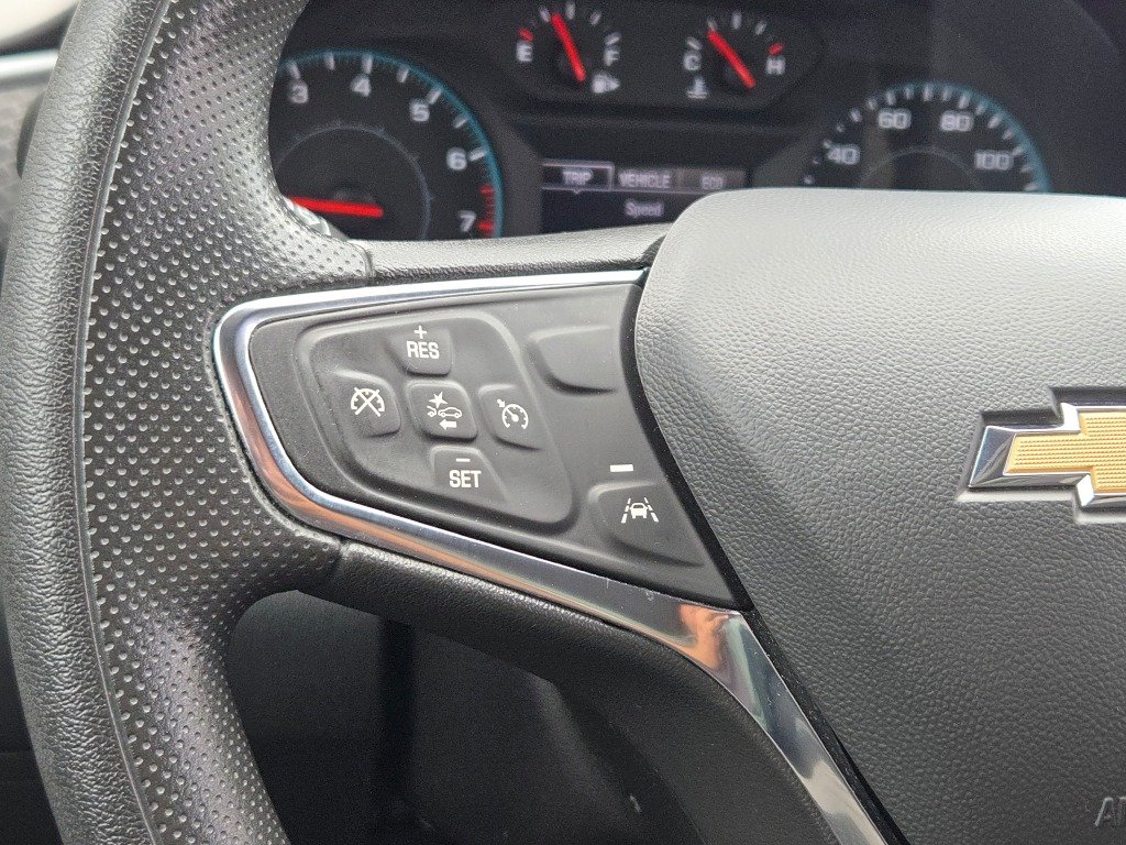 Used 2024 Gray Chevrolet LT image 27