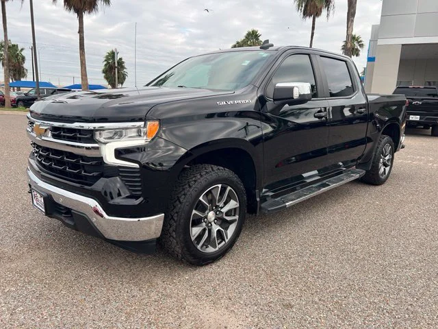 Used 2024 Black Chevrolet LT image 3