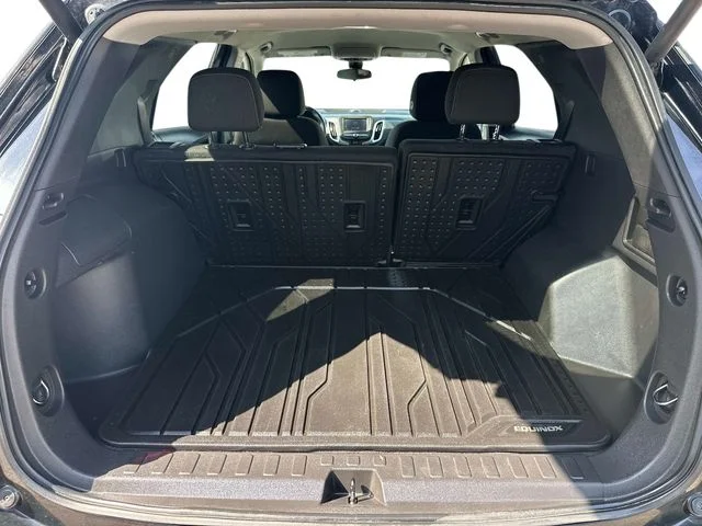 Used 2022 Black Chevrolet LT image 9