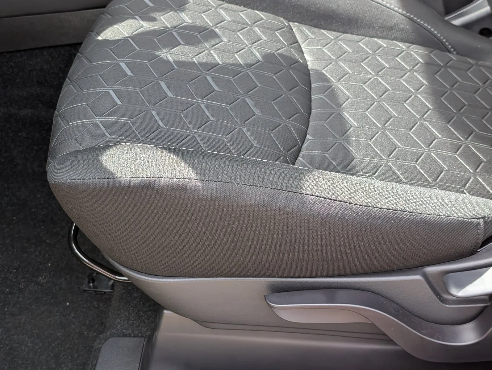 New 2027  Mitsubishi 2.0 ES image 14