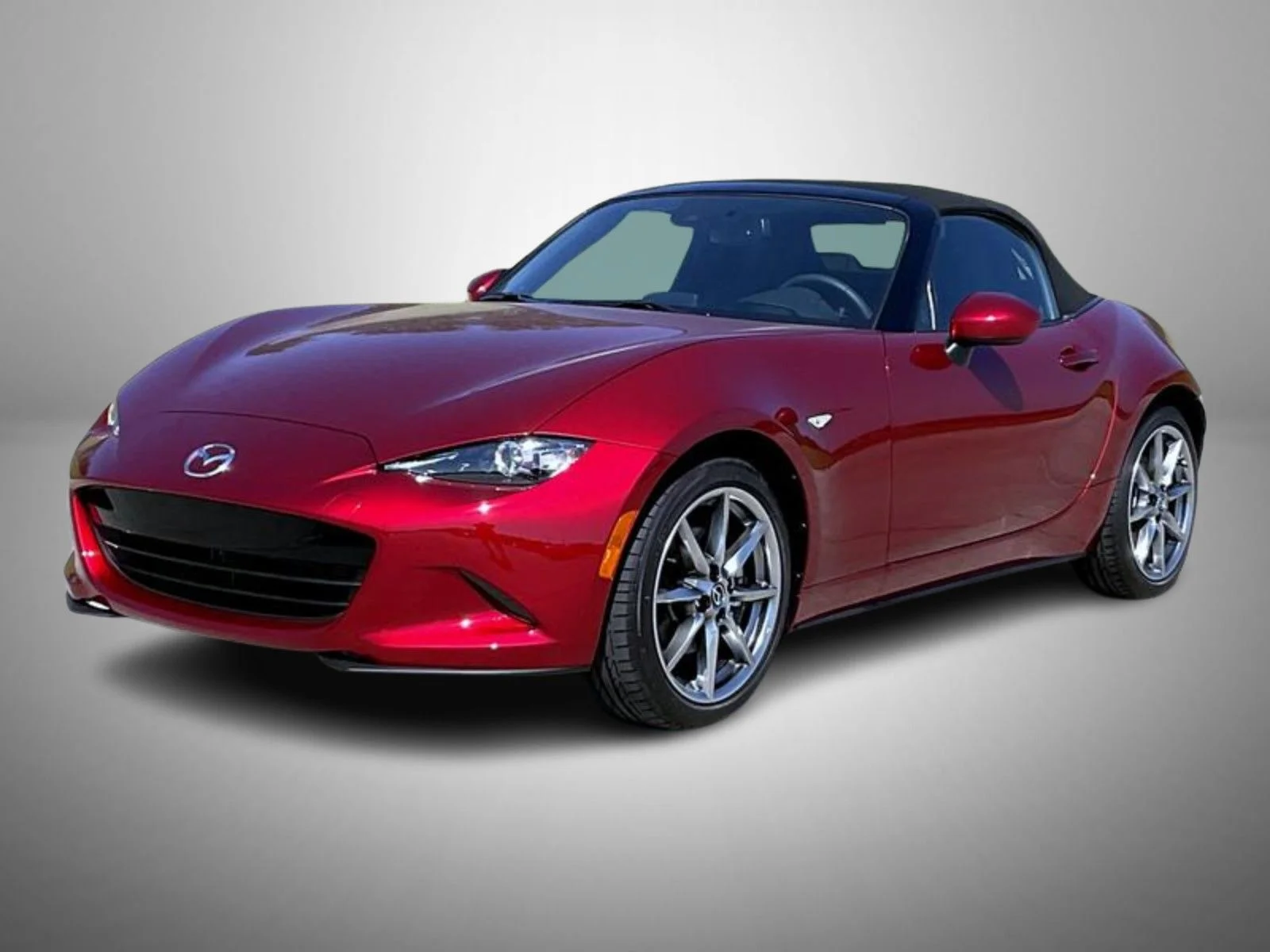 Certified Used 2022 Red Mazda Grand Touring image 1