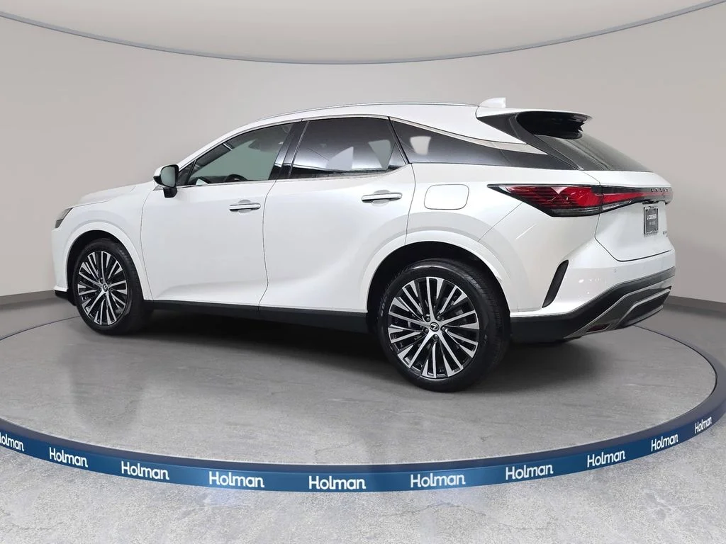 Used 2023 White Lexus 350 Premium Plus image 8