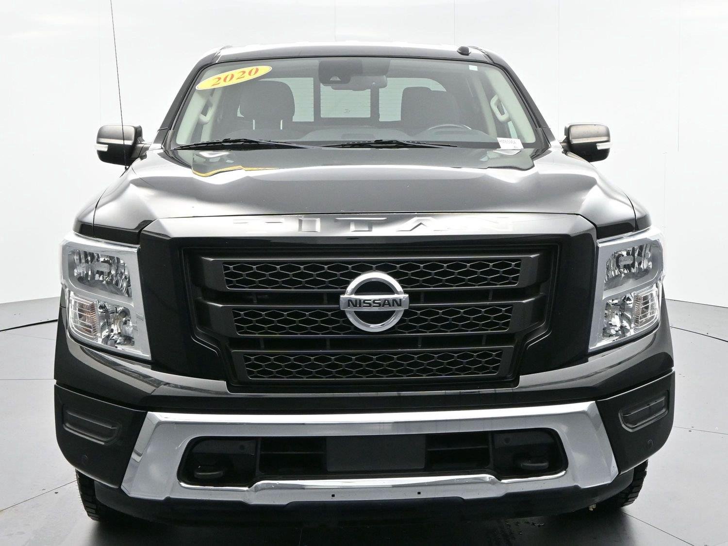 Used 2020 Super Black Nissan SV image 2