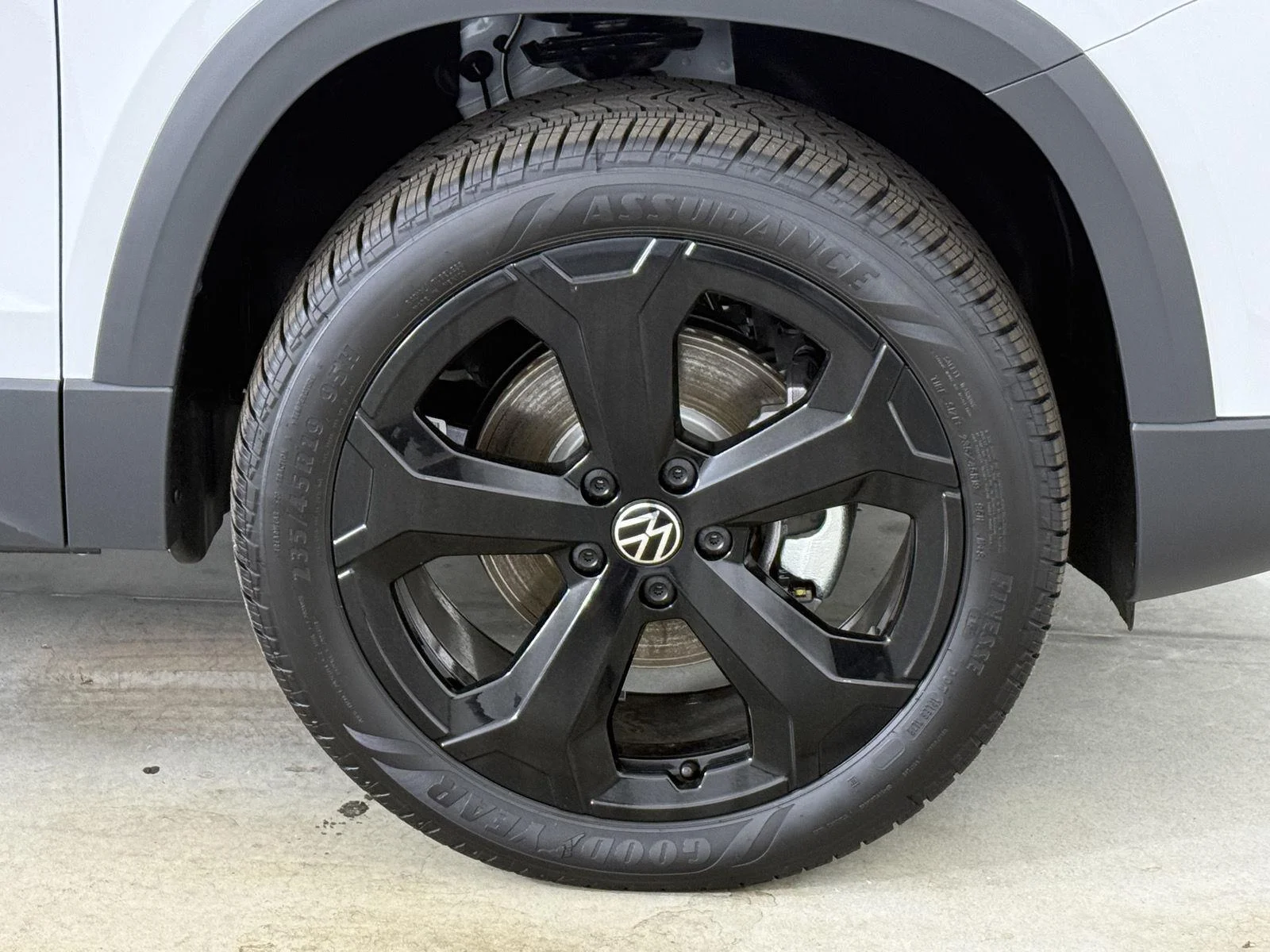 New 2027 Pure White Volkswagen SEL image 13