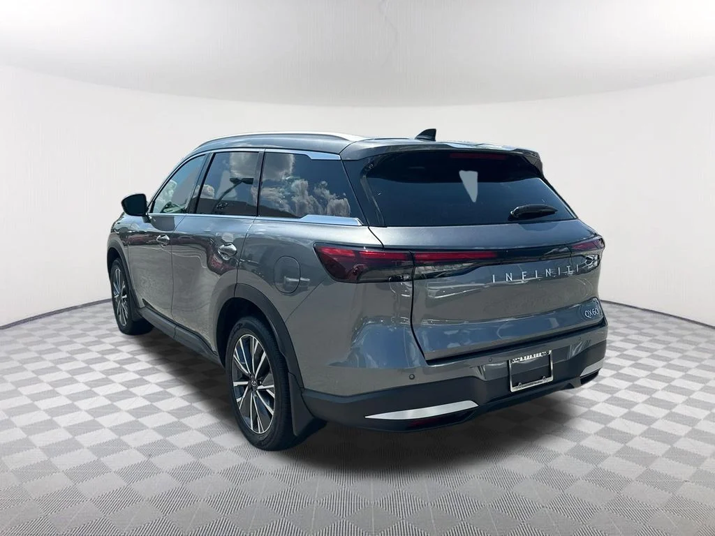 New 2027 GRAPHITE SHADOW INFINITI Luxe FWD image 7
