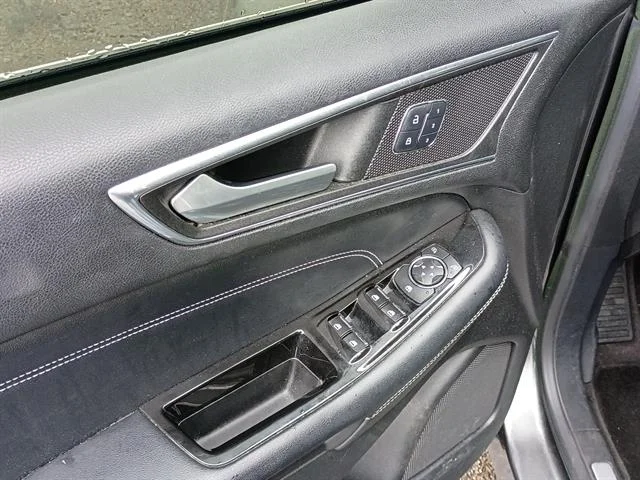 Used 2016 Magnetic Ford Titanium image 17