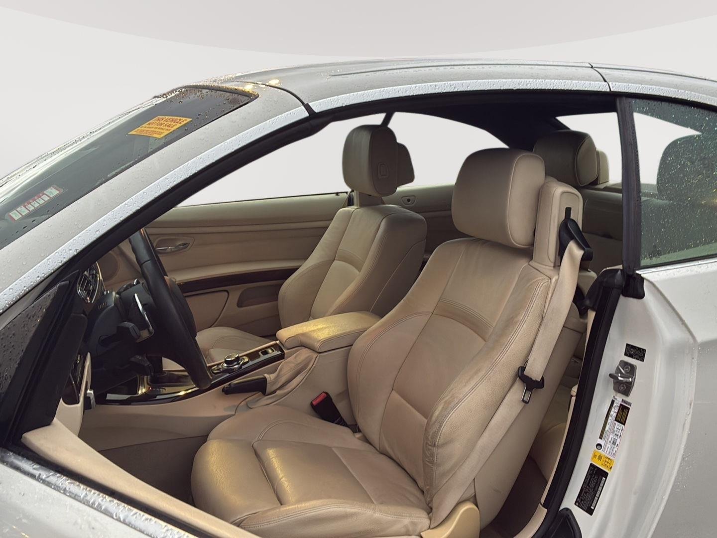 Used 2011 Alpine White BMW 328i image 3
