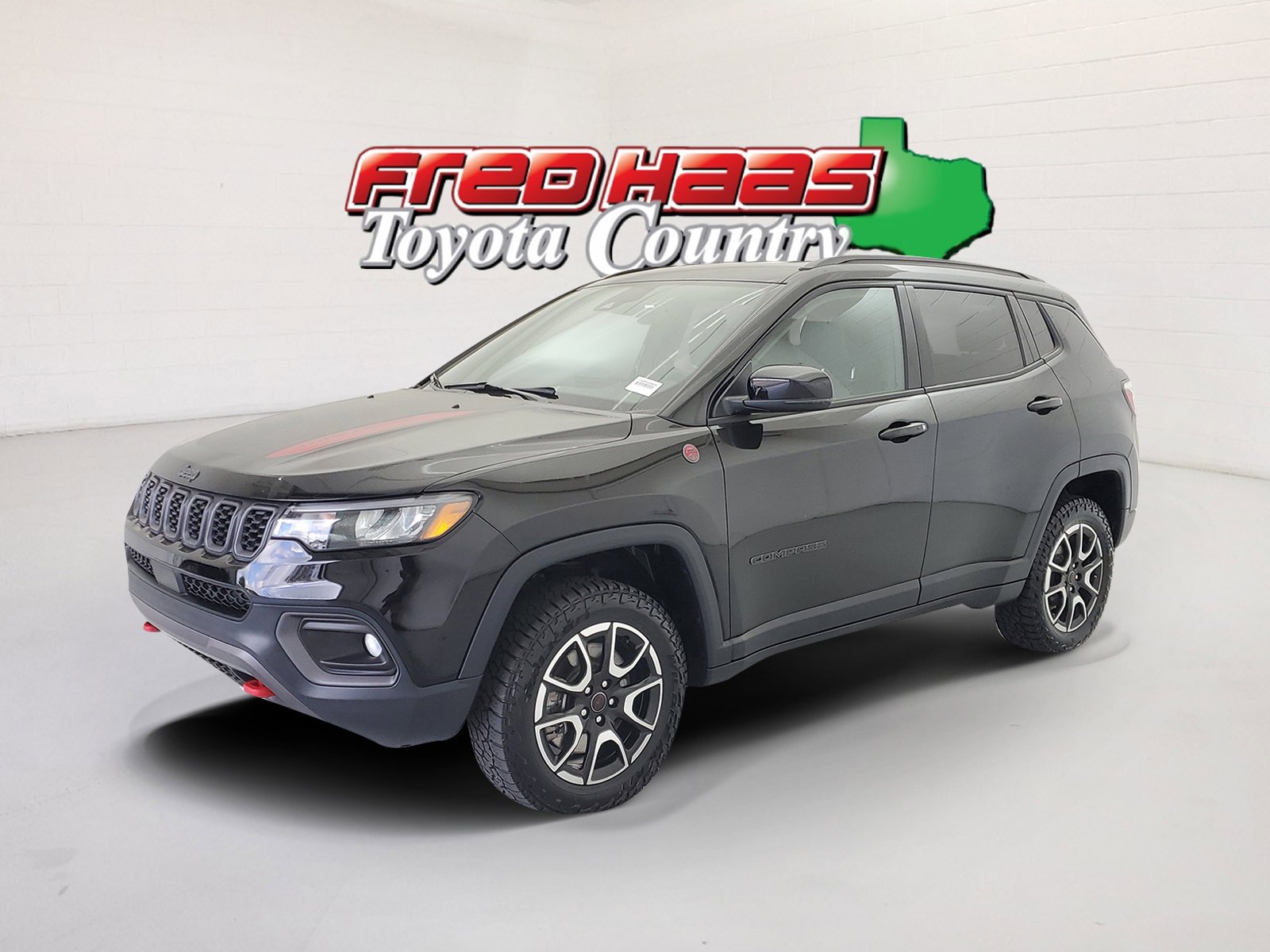 2025 Jeep Compass Trailhawk 4X4's photo