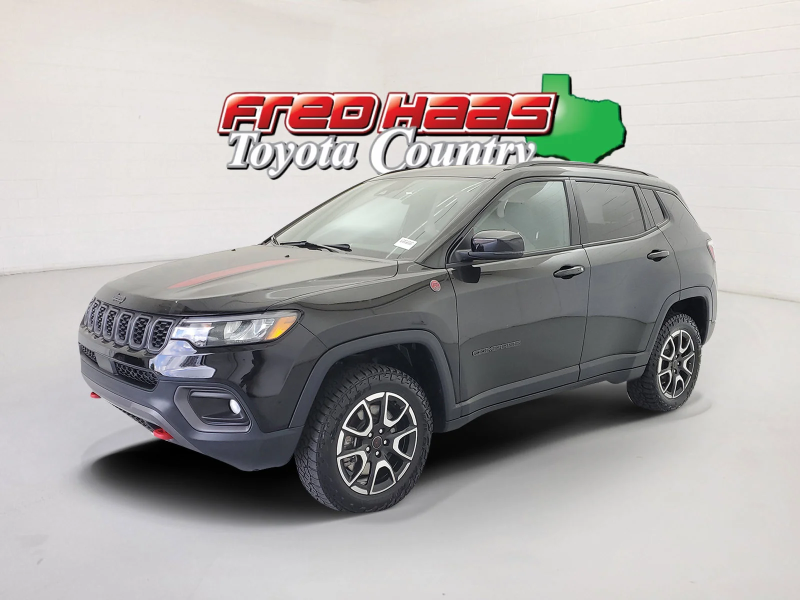 2025 Jeep Compass Trailhawk 4X4's photo