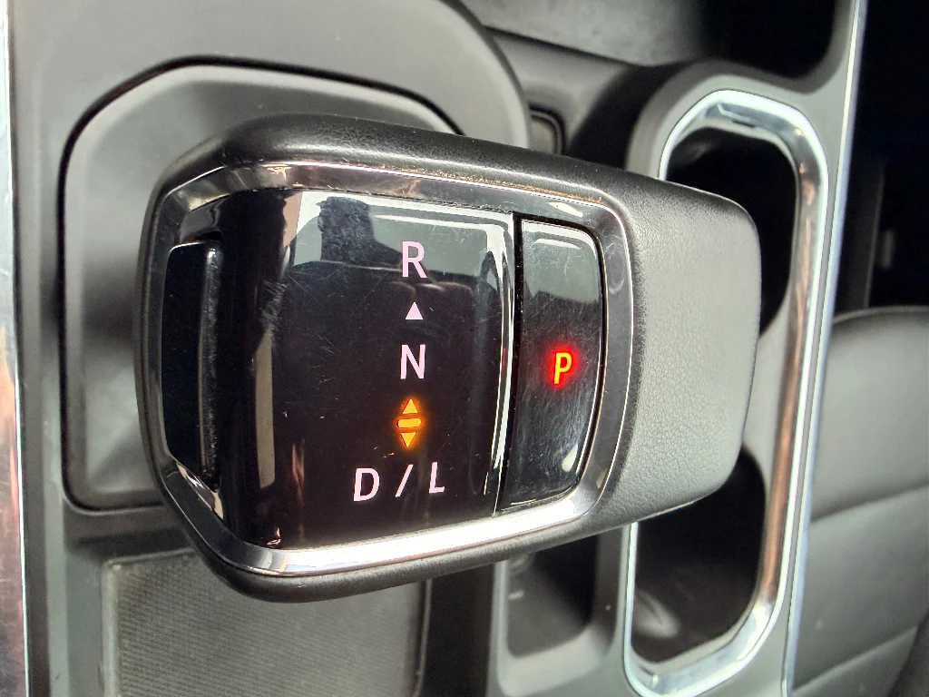 Used 2023 Summit White Chevrolet LTZ image 32