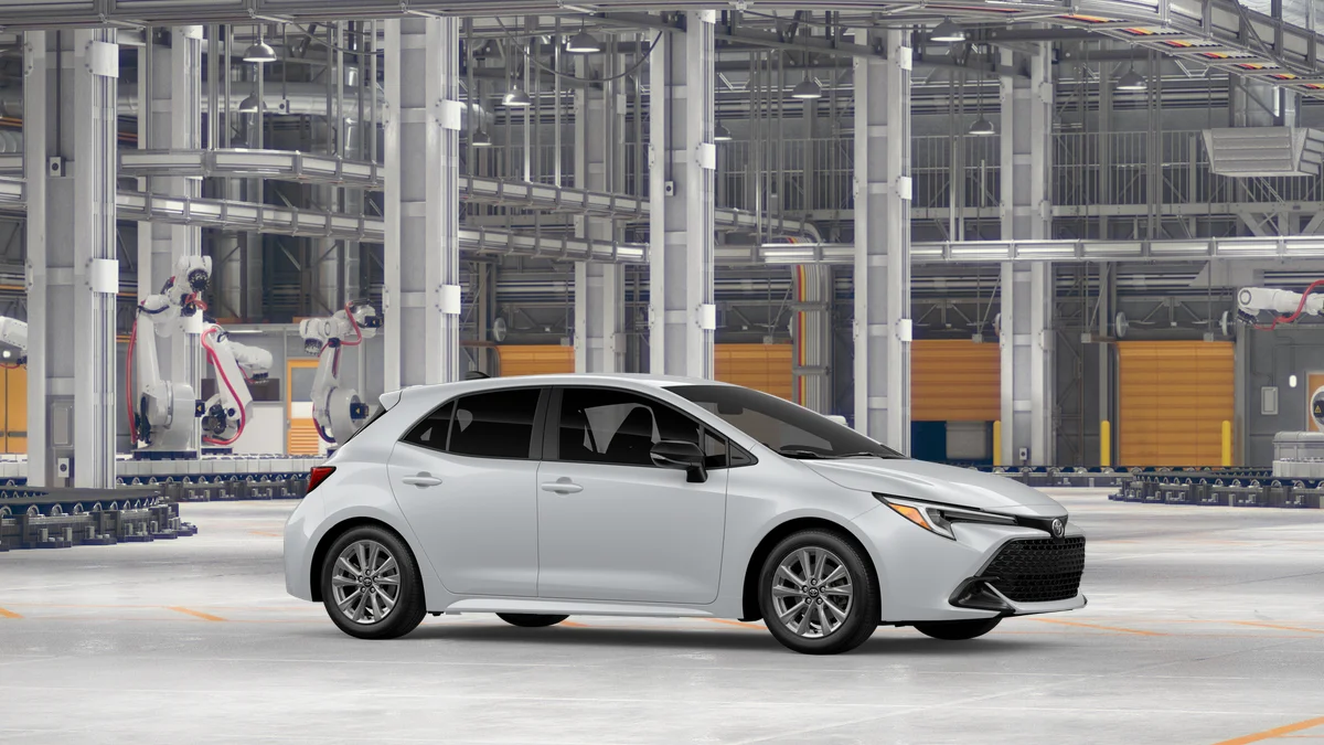 New 2027 Ice Cap Toyota SE image 13