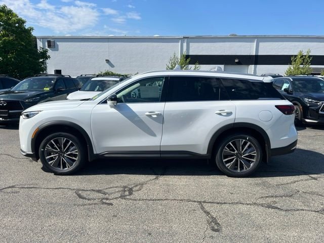 New 2027 White INFINITI Luxe AWD image 6