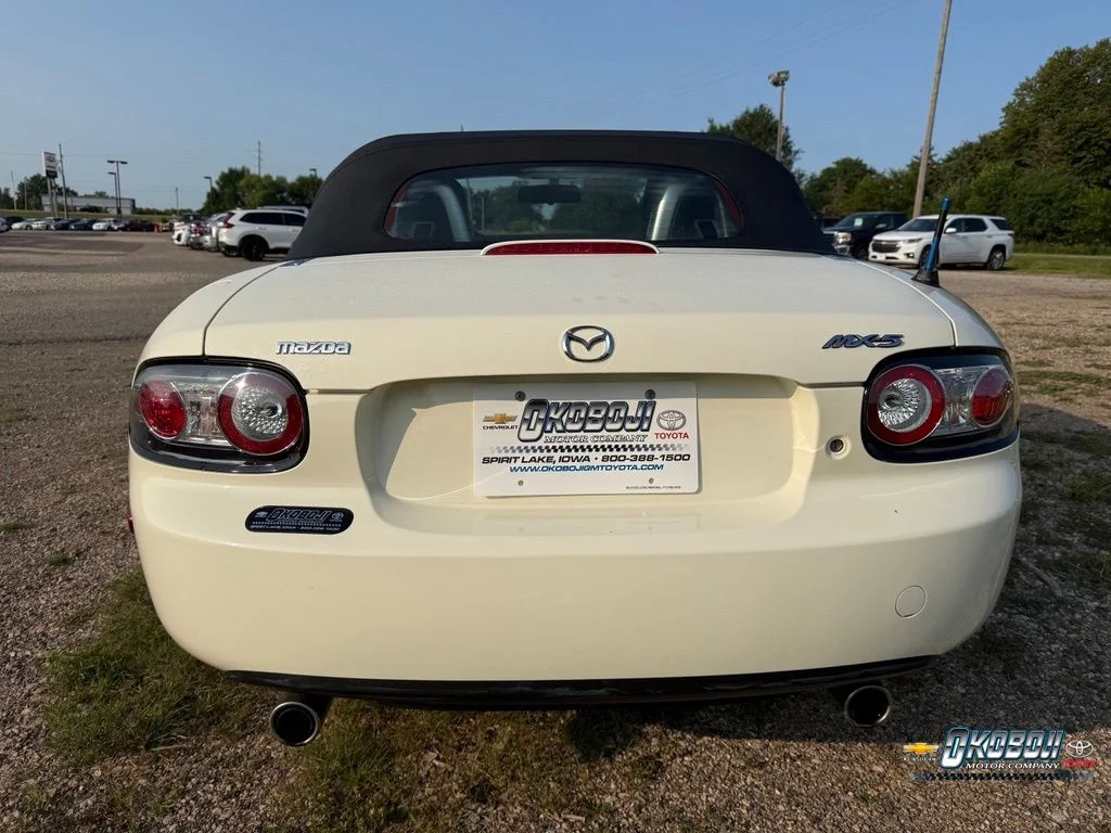 2006 Mazda MX-5 Miata Base - Photo 22