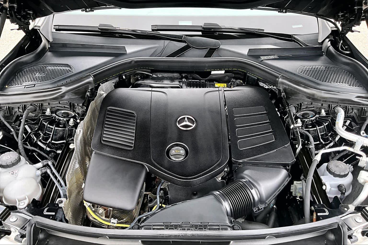 Certified Used 2026 Black Mercedes-Benz GLC 300 image 29