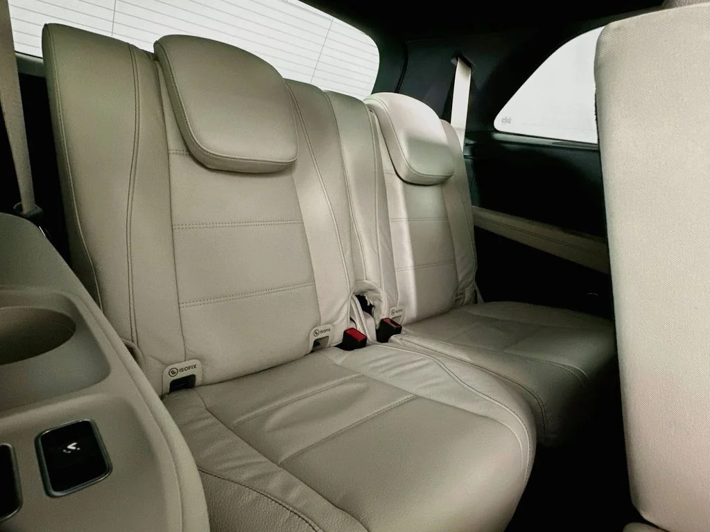 Used 2024 Gray Mercedes-Benz GLS 450 image 27