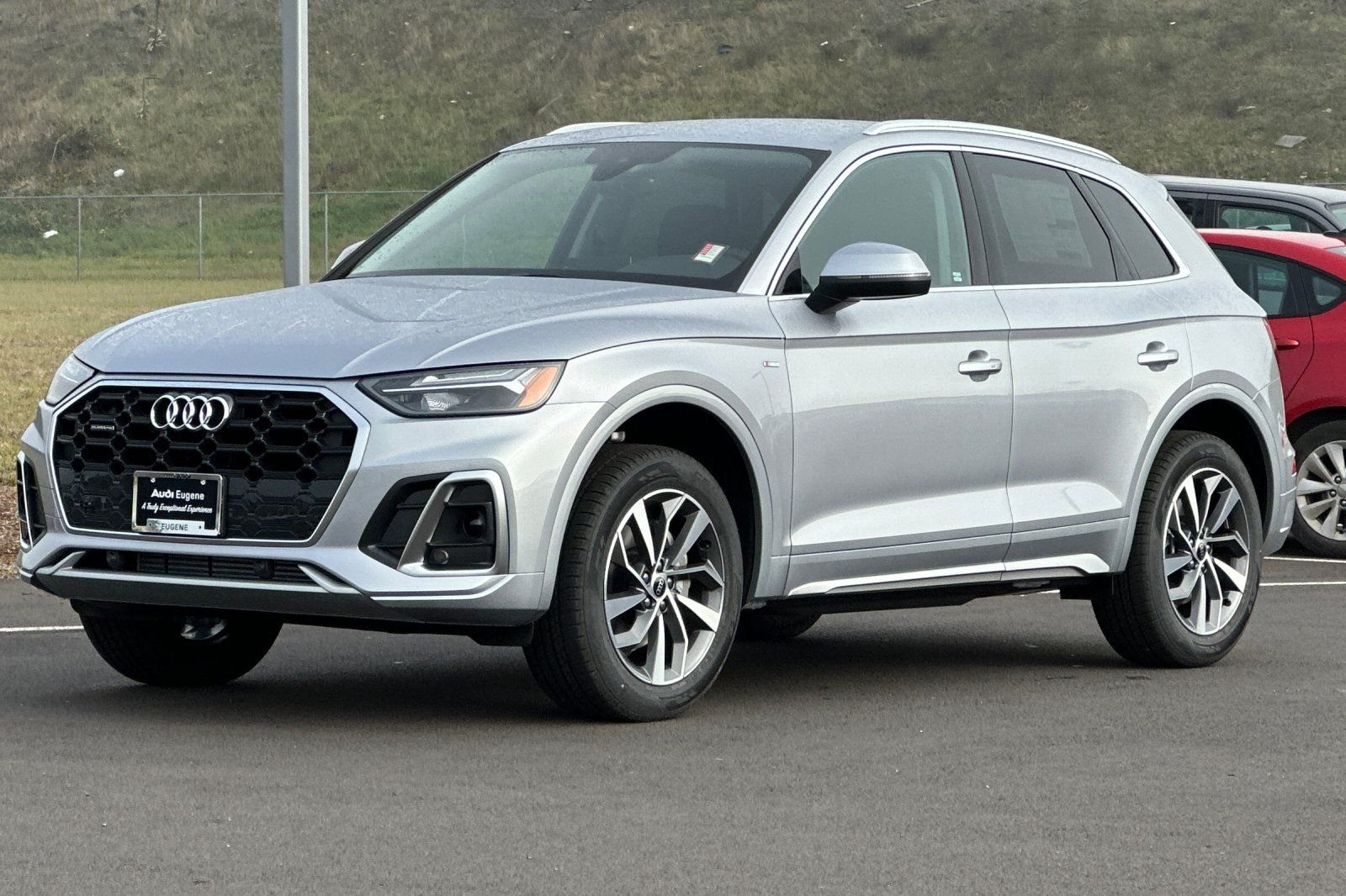 Used 2025 Silver Audi  image 7