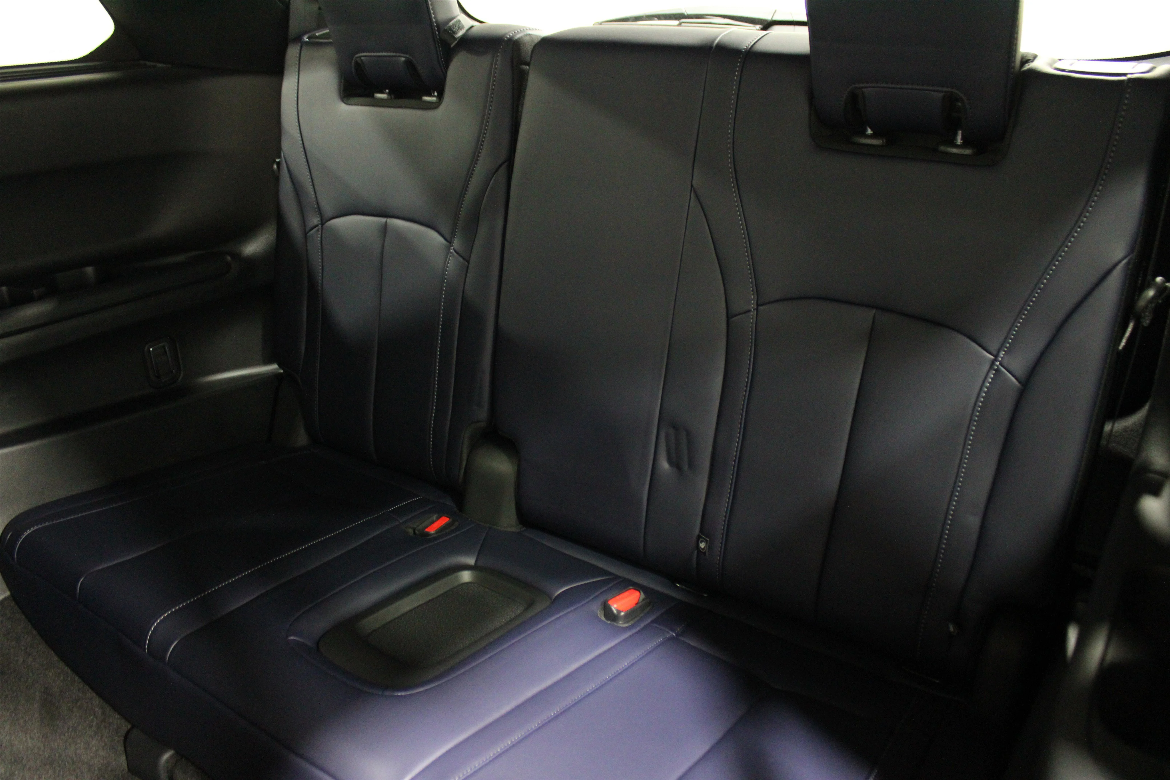 New 2027 MINERAL BLACK INFINITI Sport AWD image 22