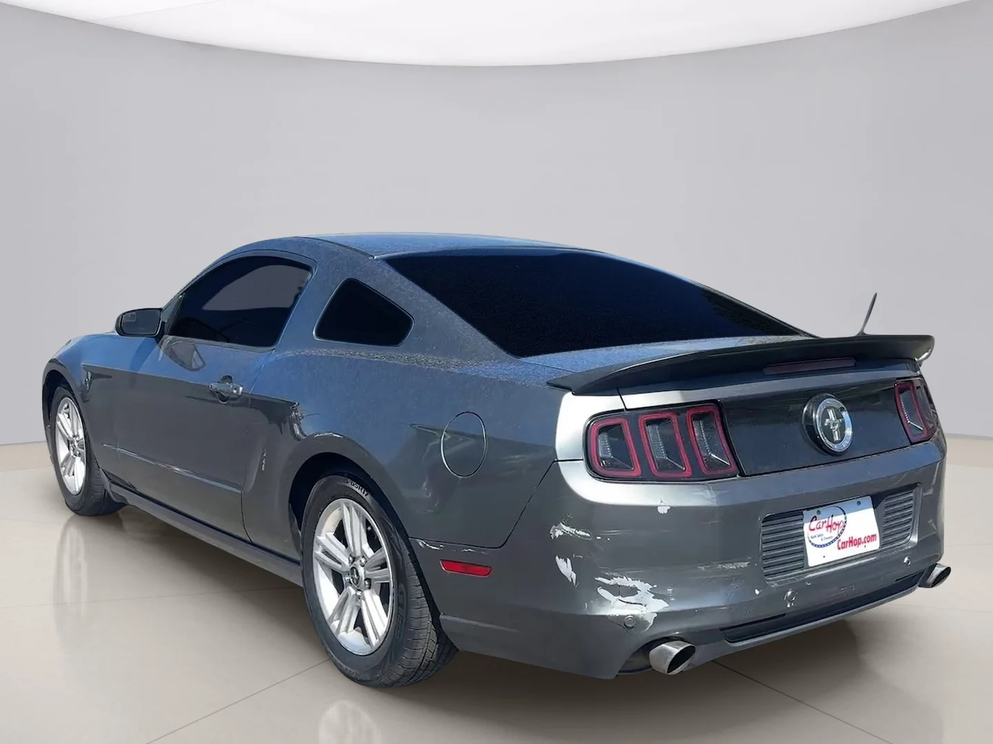 Used 2014 Black Ford V6 image 3