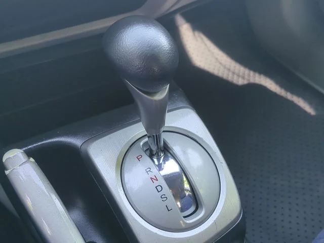Used 2007  Honda Hybrid image 38